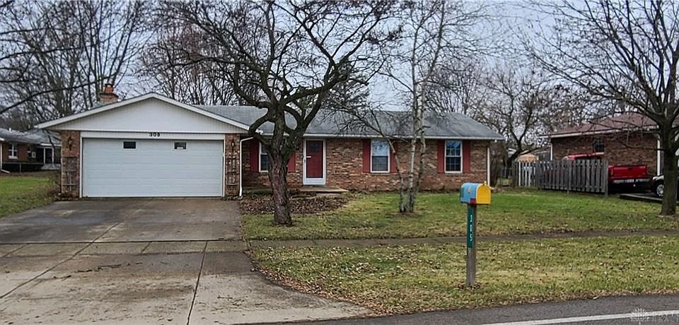 1st image of 305 East Ave