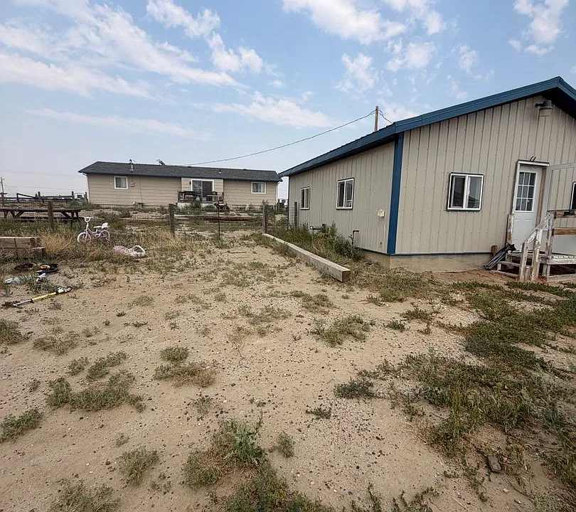 28 S Monkey B Small House