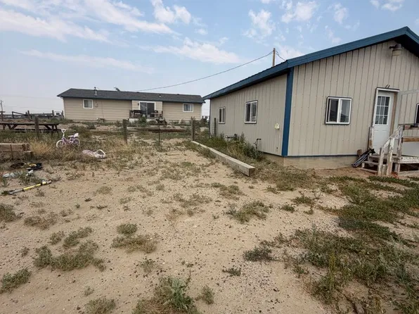 28 S Monkey B Small House, Glenrock, WY 82637