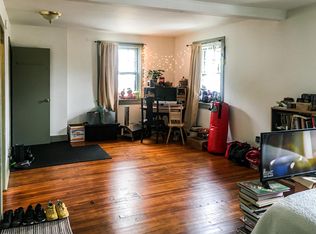 10 Maiden Ln #2F, Kingston, NY 12401