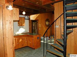 2091 Bluff Mountain Rd, Sevierville, TN 37876