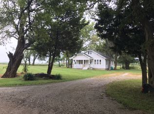 20002 Kiowa Rd, Parsons, KS 67357