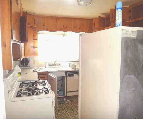 5th image of 829 Hundley St