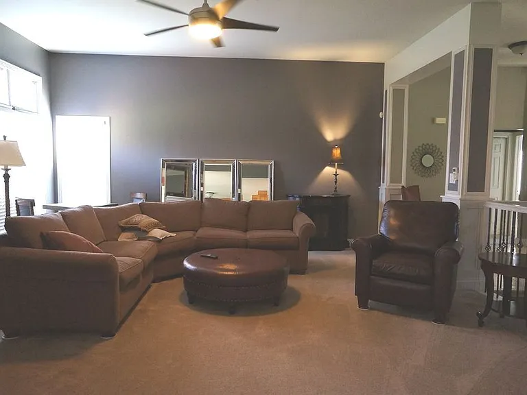 8566 Huckins Dr — Photo 10
