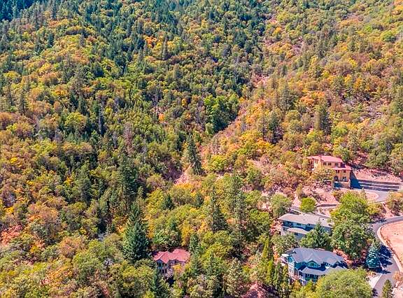 3rd image of 710 Ashland Creek Dr