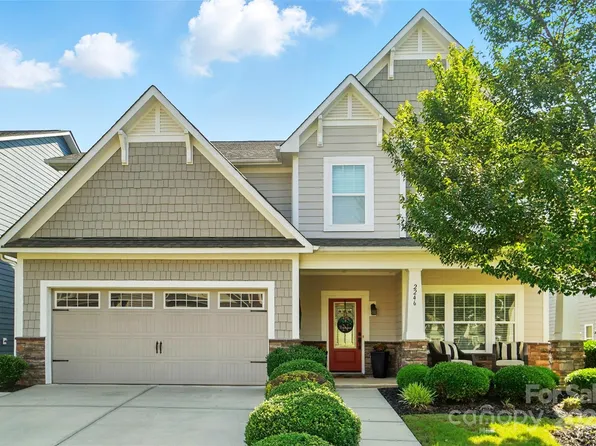 2246 Bluebell Way, Tega Cay, SC 29708