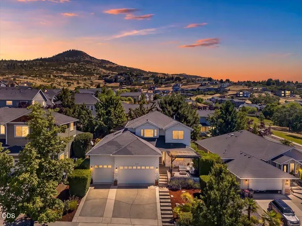4410 Brown Ridge Ter, Medford, OR 97504