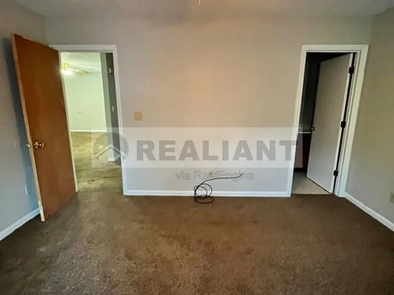 247 Centennial Dr #2-C — Photo 7