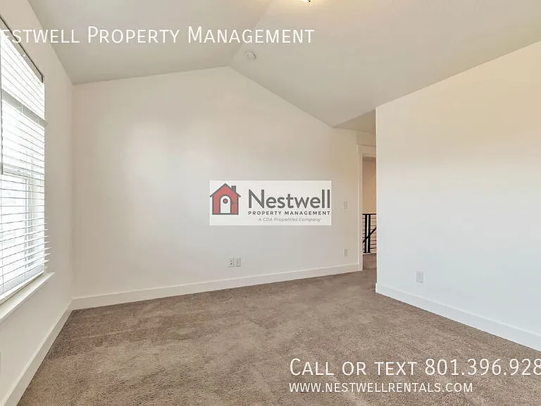 4328 W Watchmen Way — Photo 11