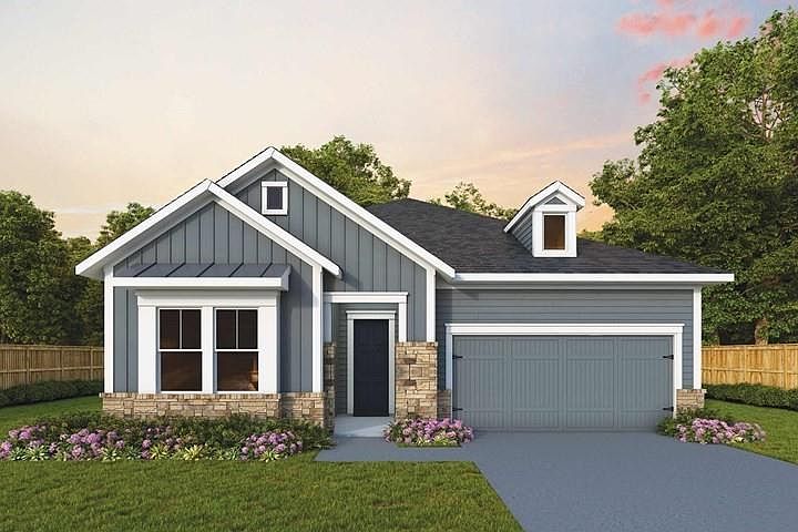 1st image of 380 Anglewood Ave
