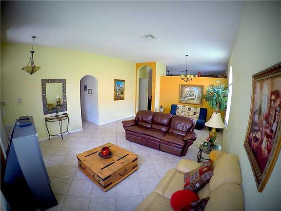 3rd image of 1261 NW 143rd Ave