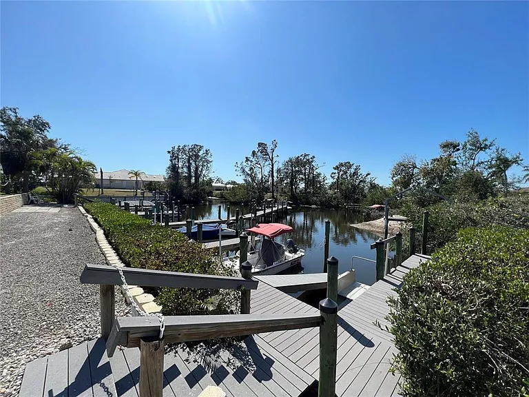 6527 Hamlet Dr #26-A — Photo 18