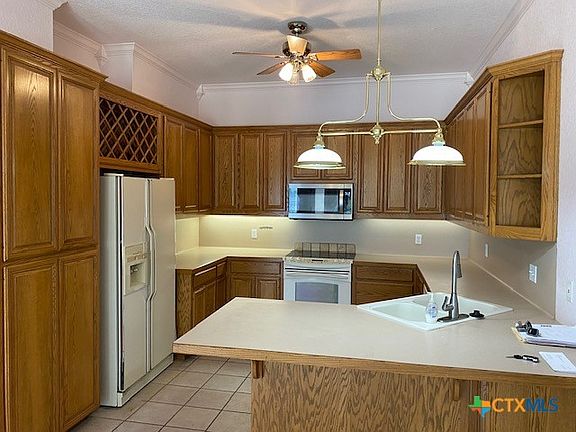5th image of 3901 Chisholm Trl #21