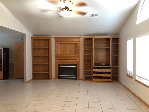 5th image of 6835 NW Willow Springs Dr