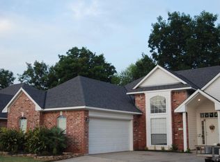 2520 Brookhaven Dr, Bossier City, LA 71111
