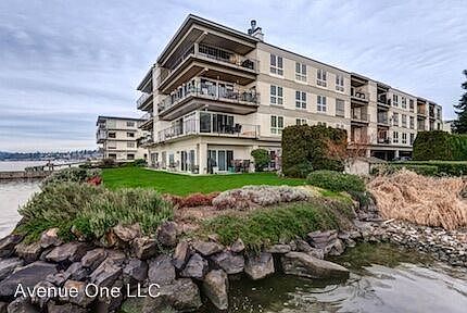 2nd image of 6401 Lake Washington Blvd NE APT 206