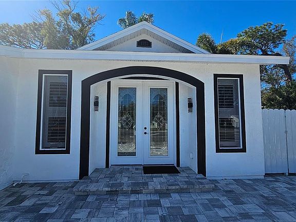 5th image of 1092 N FLORIDA AVENUE