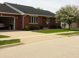 3518 Lunar Dr, Dubuque, IA 52003