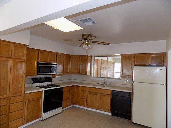5th image of 3401 Craigo Ave