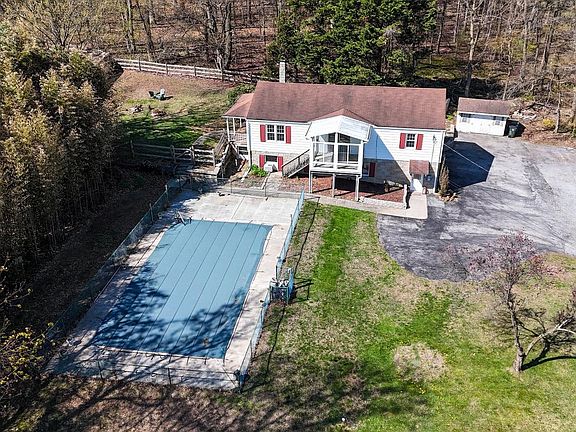 4th image of 2512 Grandview Rd