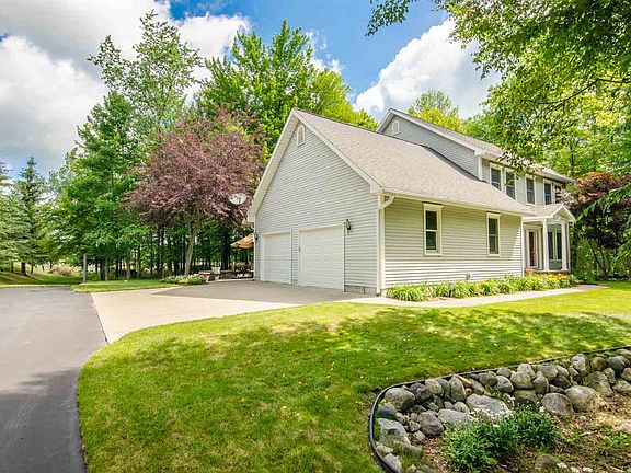 5th image of 3757 E Acacia Dr