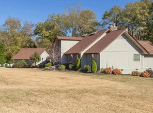 113 Kingswood Cir, Simpsonville, SC 29681
