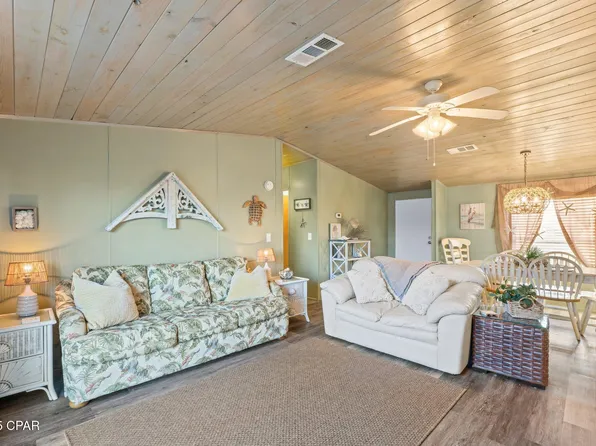 414 La Siesta Dr, Mexico Beach, FL 32456