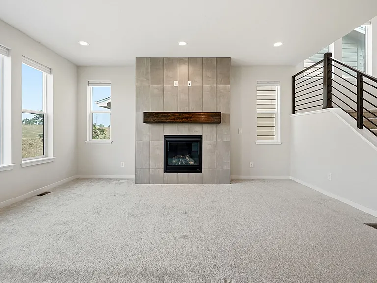 137 Mohawk Cir — Photo 15
