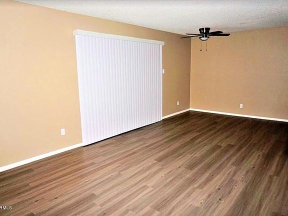 2nd image of 3810 N Maryvale Pkwy APT 2021