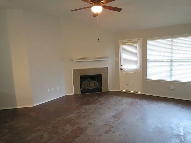 3717 Beatriz Dr — Photo 5