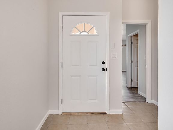 4th image of 10528 Pavon Pl NW