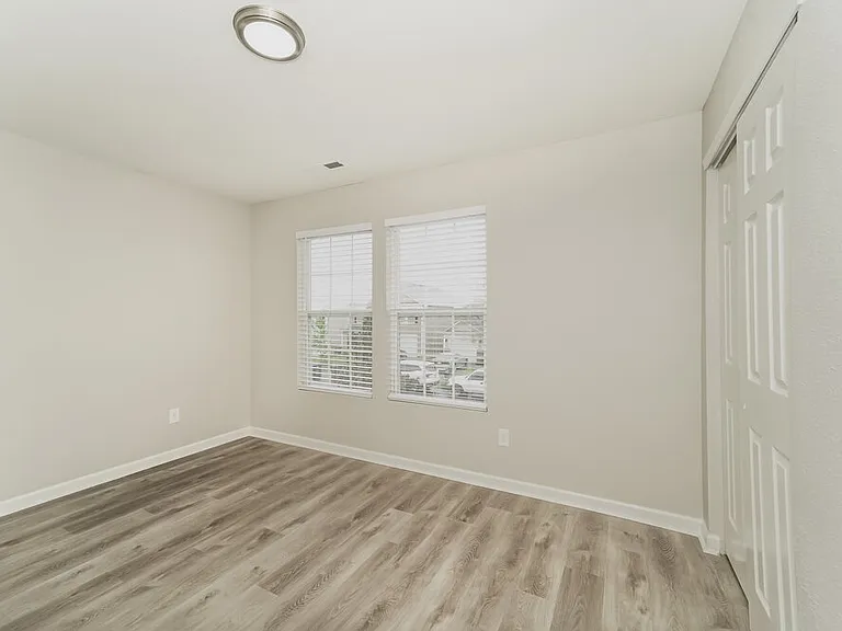 4142 Kellybrook Dr — Photo 8