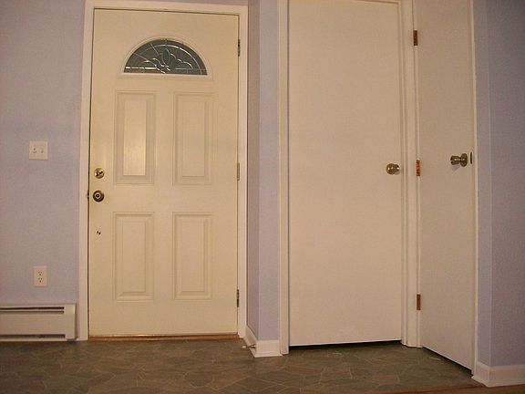 Front Door Door to Half Bath