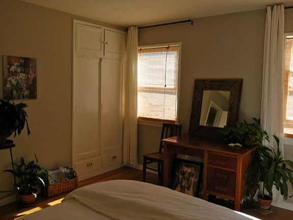Upstairs Bedroom 1