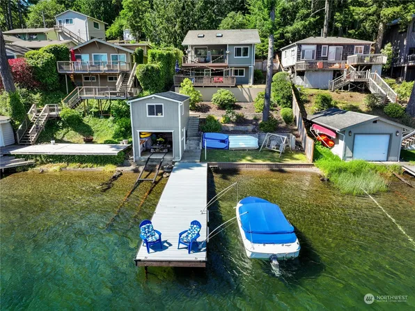 2233 Summit Lake Shore Road NW, Olympia, WA 98502