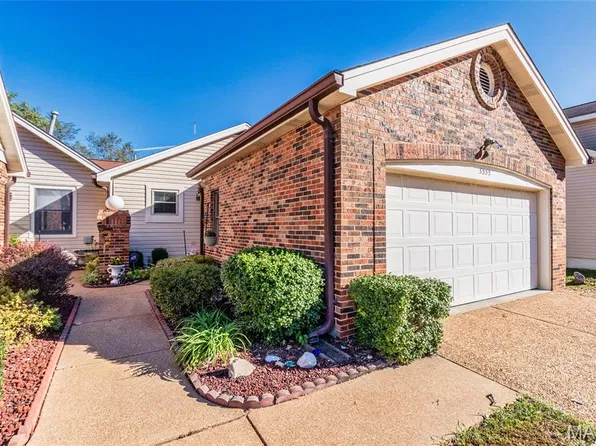 5555 Pierre Ct, Saint Louis, MO 63128