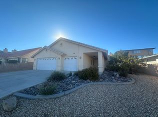 13630 Chinquapin Dr, Victorville, CA 92395