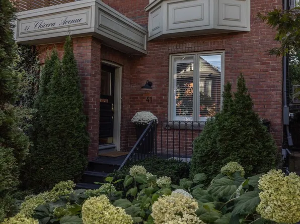 41 Chicora Ave, Toronto, ON M5R 1T7
