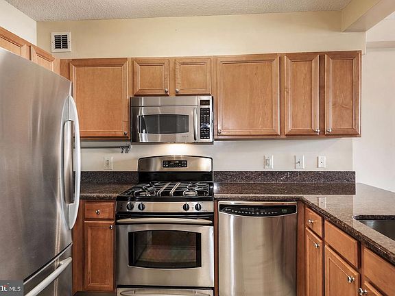 5th image of 7111 Woodmont Ave APT 712