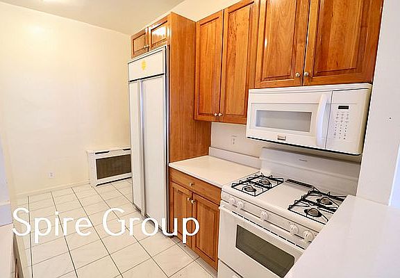 4th image of 292 W 92nd St APT 5C