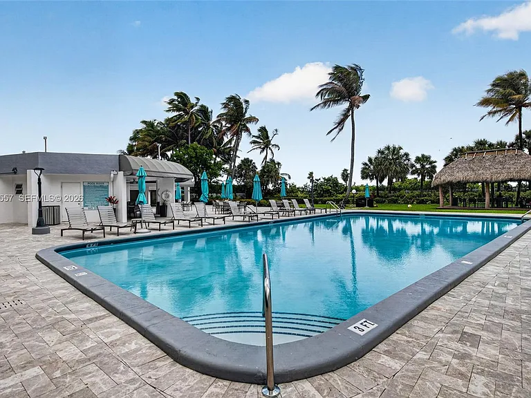 2401 Collins Ave #1107 — Photo 30