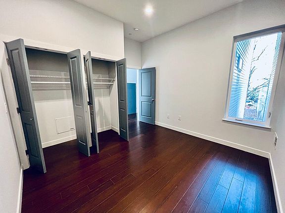 5th image of 1337 N Franklin St #2H
