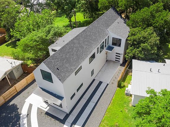4th image of 4614 Gillis St #1