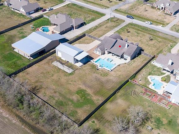 5th image of 4518 Landon Ln