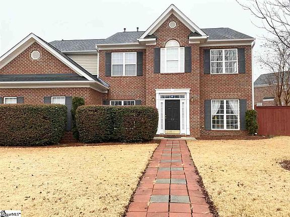 5th image of 100 Lismore Park Dr