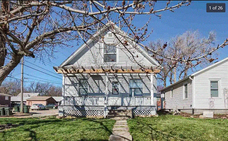 3 bed, 1100 sqft, $1,700 — Photo 1