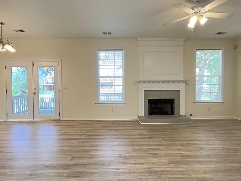 412 Woodruff Lake Way — Photo 7