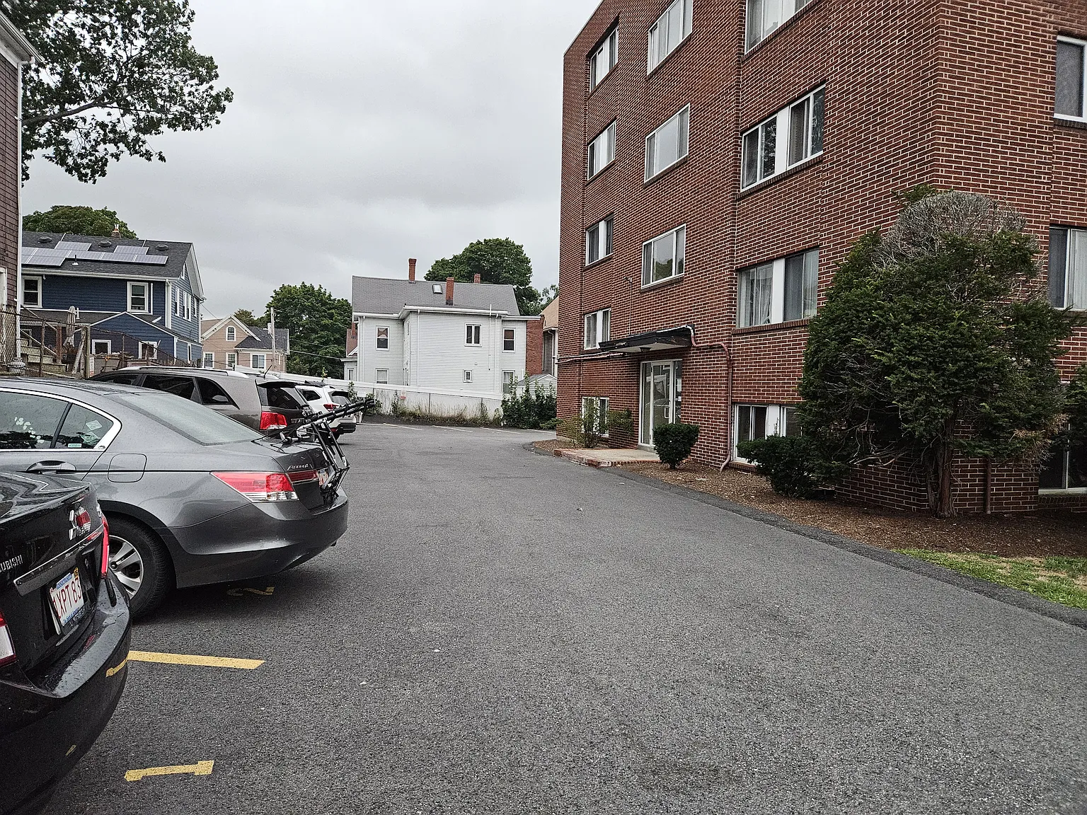 1 bed, 605 sqft, $2,300 — Photo 2
