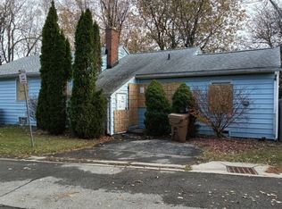 1 Elkhurst Dr, Buffalo, NY 14225