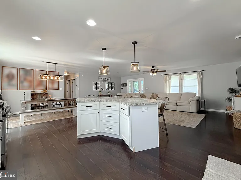 49474 Morning Glory Ln — Photo 13